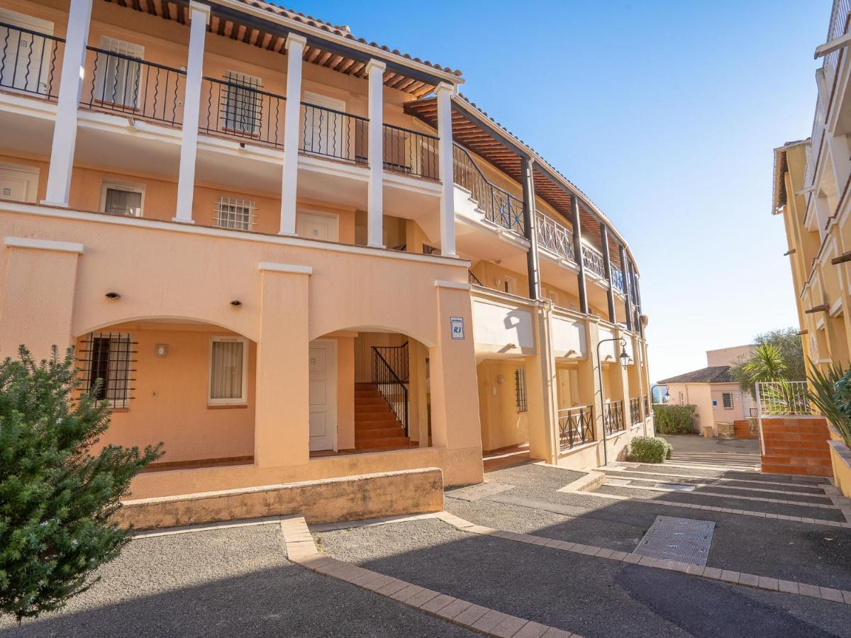 Apartment Village Cap Esterel - L'Esquinade-32 By Interhome Saint-Raphael  Bagian luar foto