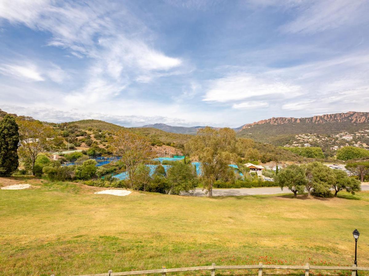 Apartment Village Cap Esterel - L'Esquinade-32 By Interhome Saint-Raphael  Bagian luar foto