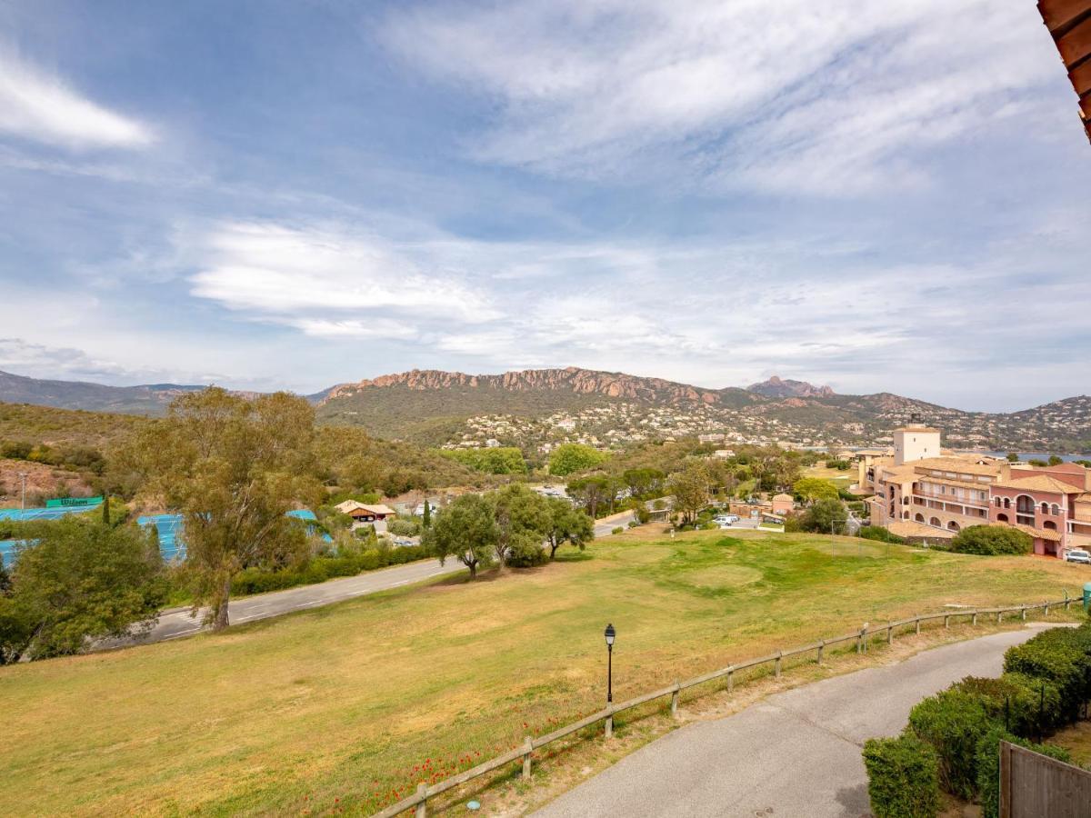Apartment Village Cap Esterel - L'Esquinade-32 By Interhome Saint-Raphael  Bagian luar foto