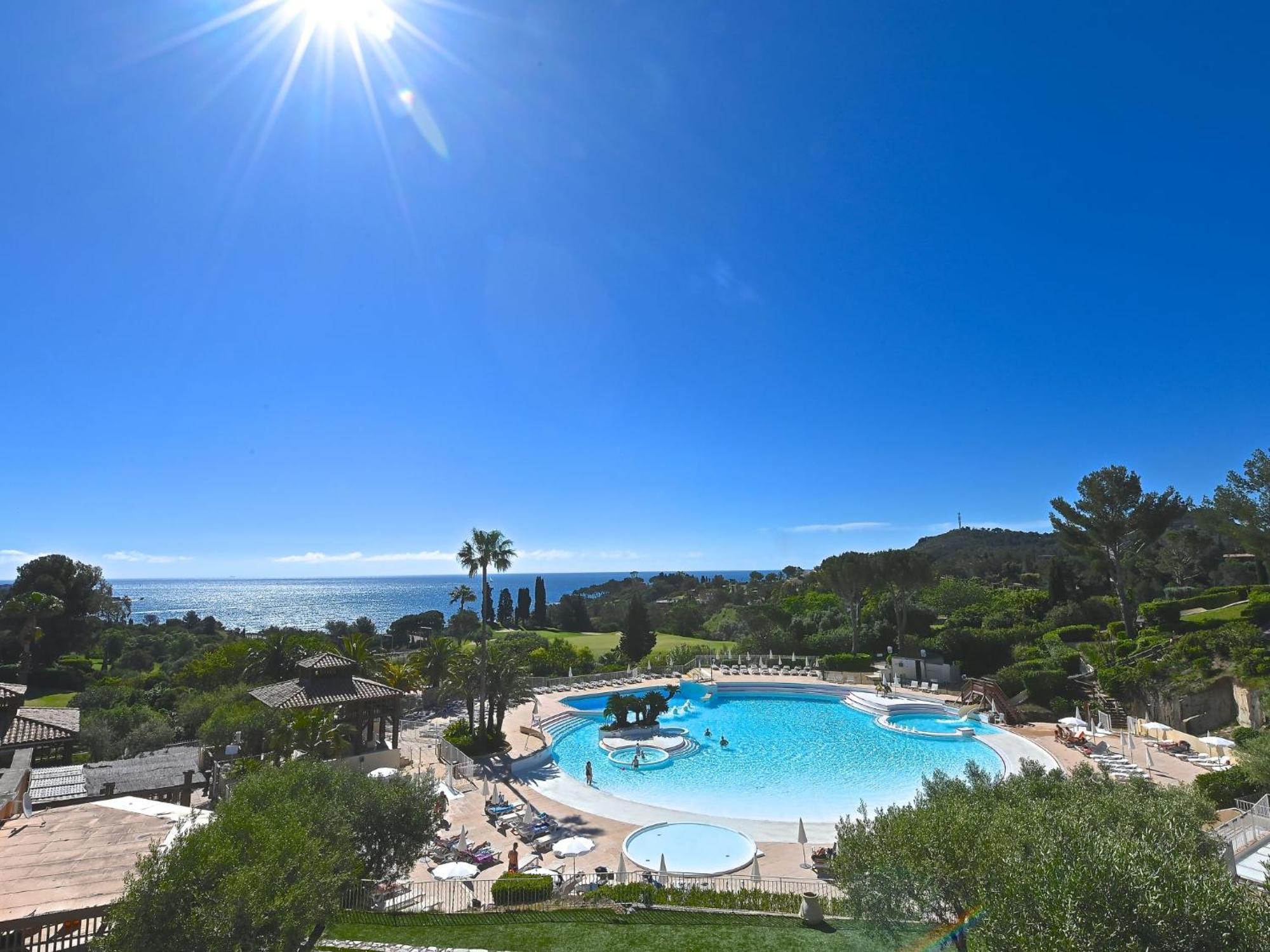 Apartment Village Cap Esterel - L'Esquinade-32 By Interhome Saint-Raphael  Bagian luar foto