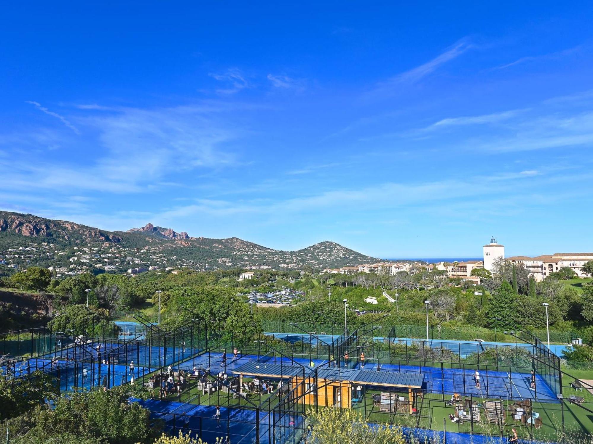 Apartment Village Cap Esterel - L'Esquinade-32 By Interhome Saint-Raphael  Bagian luar foto