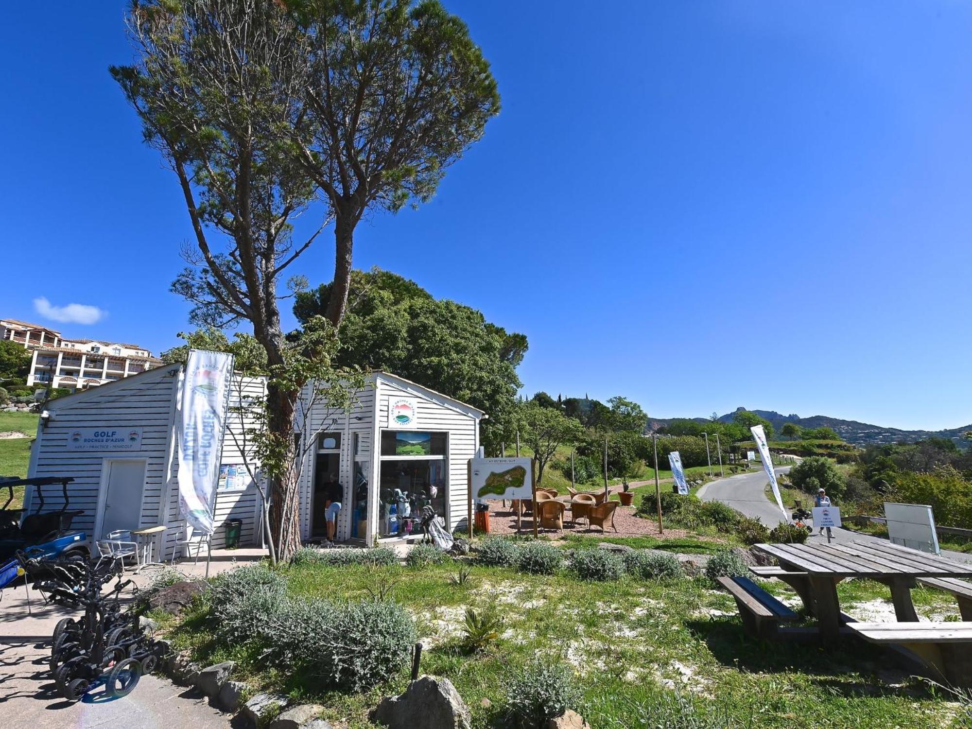 Apartment Village Cap Esterel - L'Esquinade-32 By Interhome Saint-Raphael  Bagian luar foto