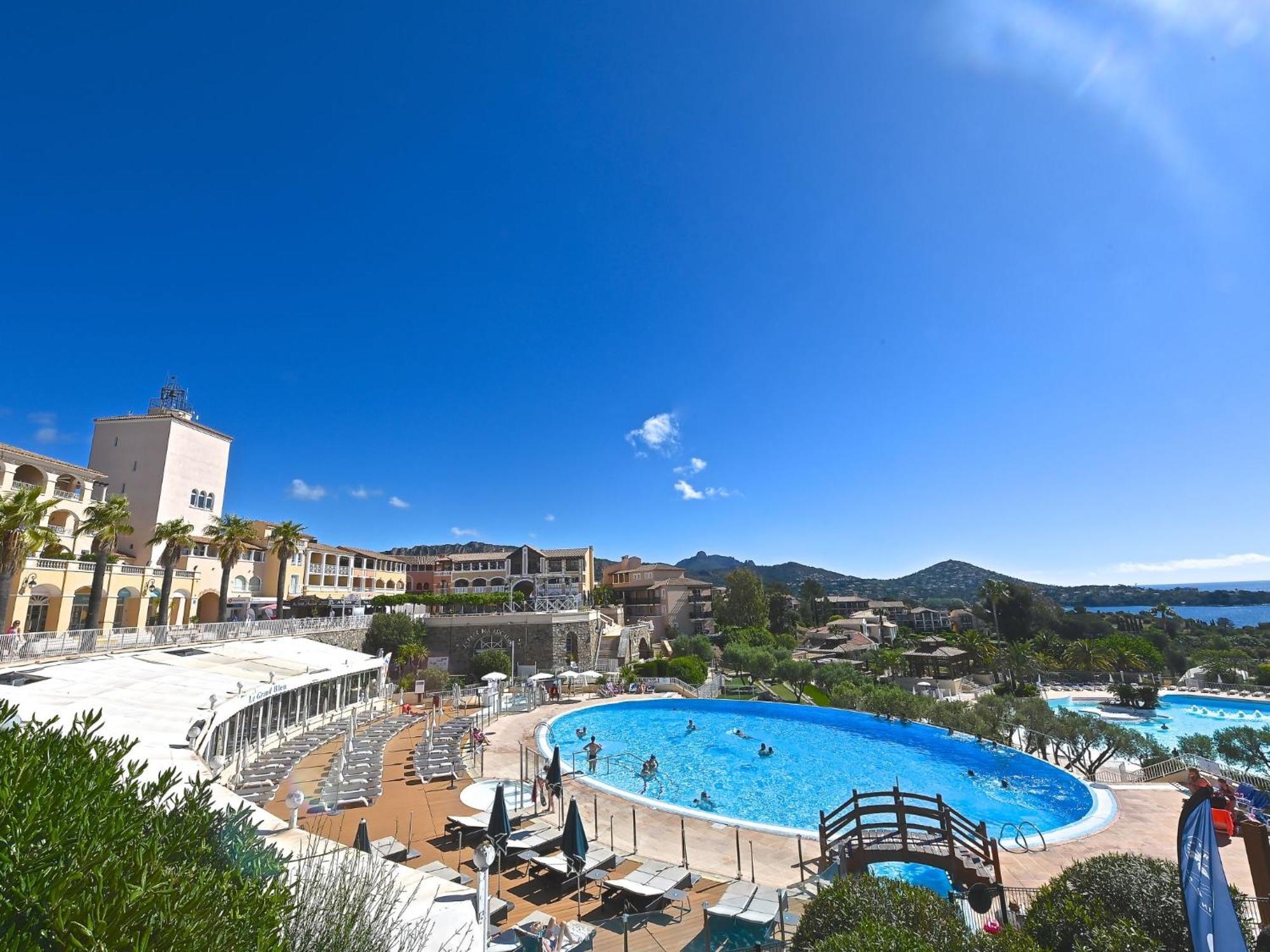 Apartment Village Cap Esterel - L'Esquinade-32 By Interhome Saint-Raphael  Bagian luar foto